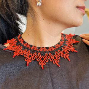 Collar de mullos